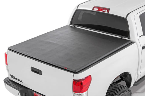 Toyota Soft Tri-Fold Bed Cover (07-13 Tundra - 6' 5" Bed w/Cargo Mgmt)